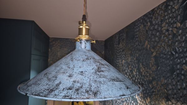 Светильники, люстра, розетки