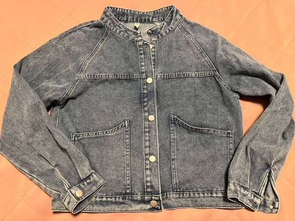 Джинсовая рубашка