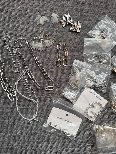 Украшения, бижутерия